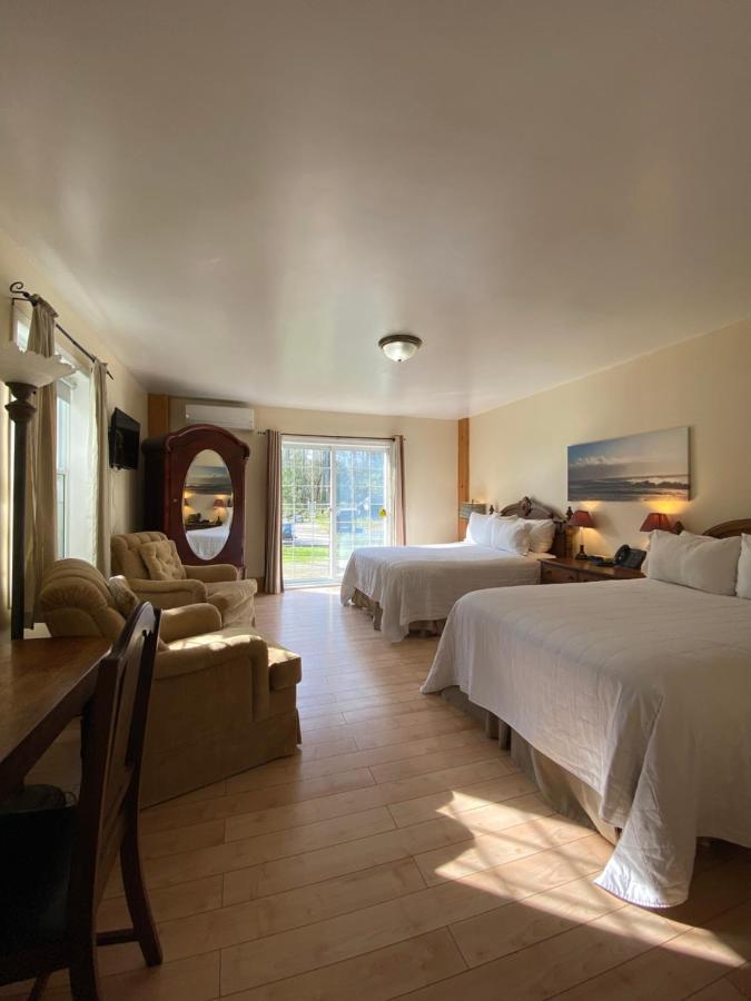 Timber House Lodge